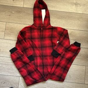 New! Gap kids one piece pajama size 6